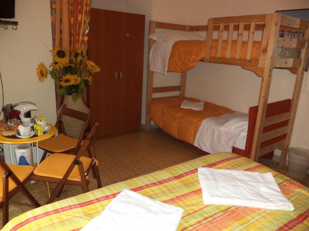 Quo Vadis Hotel Rome Bagian luar foto